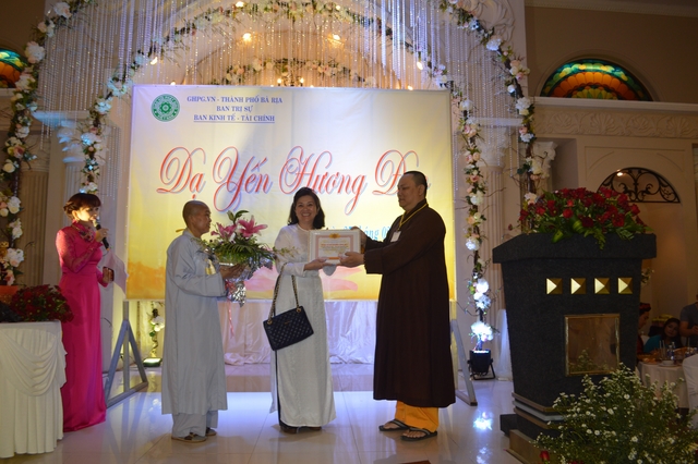 Tiệc chay Dạ Yến Hương Đạo