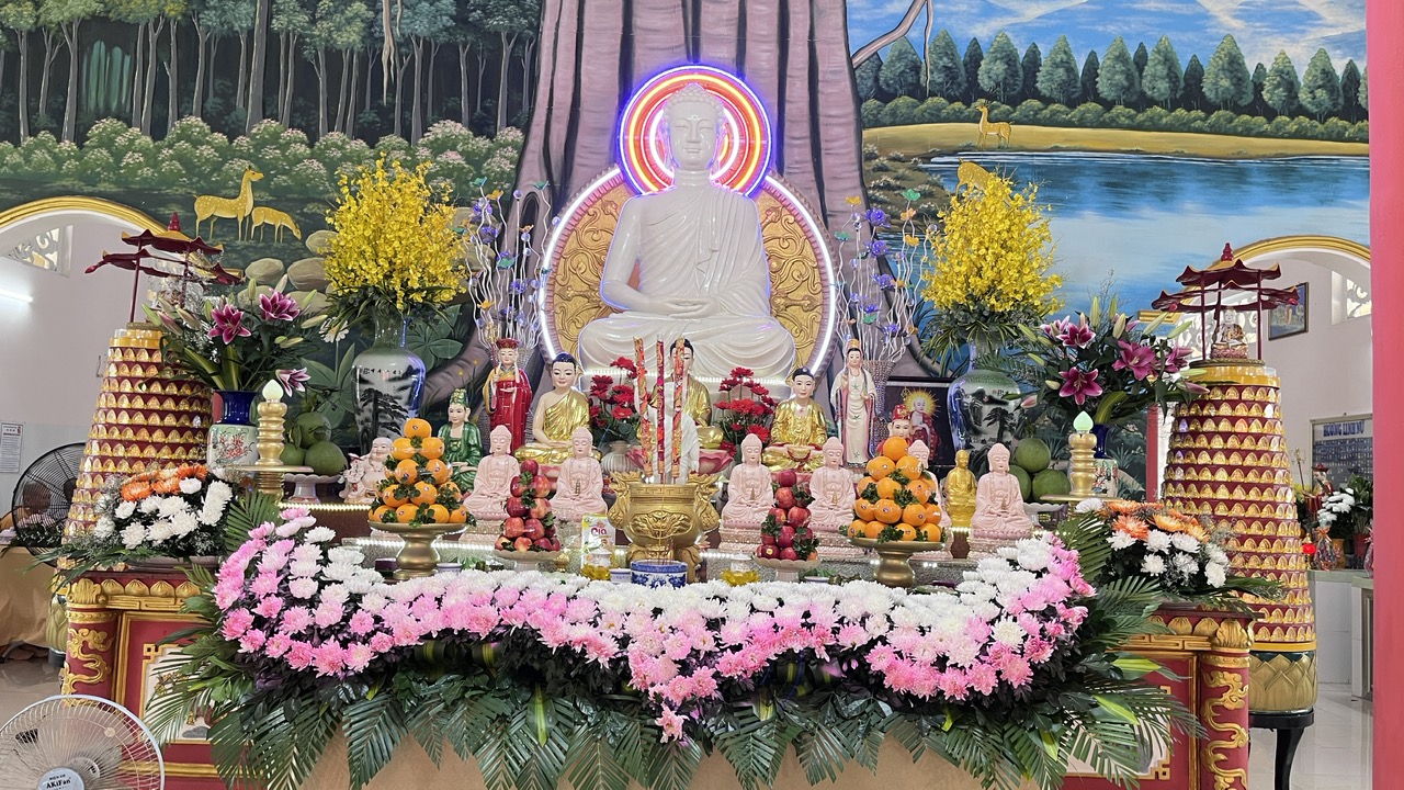 CHÙA THÍCH CA 2-TRANG NGHIÊM TỔ CHỨC ĐẠI LỄ VU LAN BÁO HIẾU 21.7.Quý Mẹo-2023
CHÙA THÍCH CA 2-TRANG NGHIÊM TỔ CHỨC ĐẠI LỄ VU LAN BÁO HIẾU 21.7.Quý Mẹo-2023
